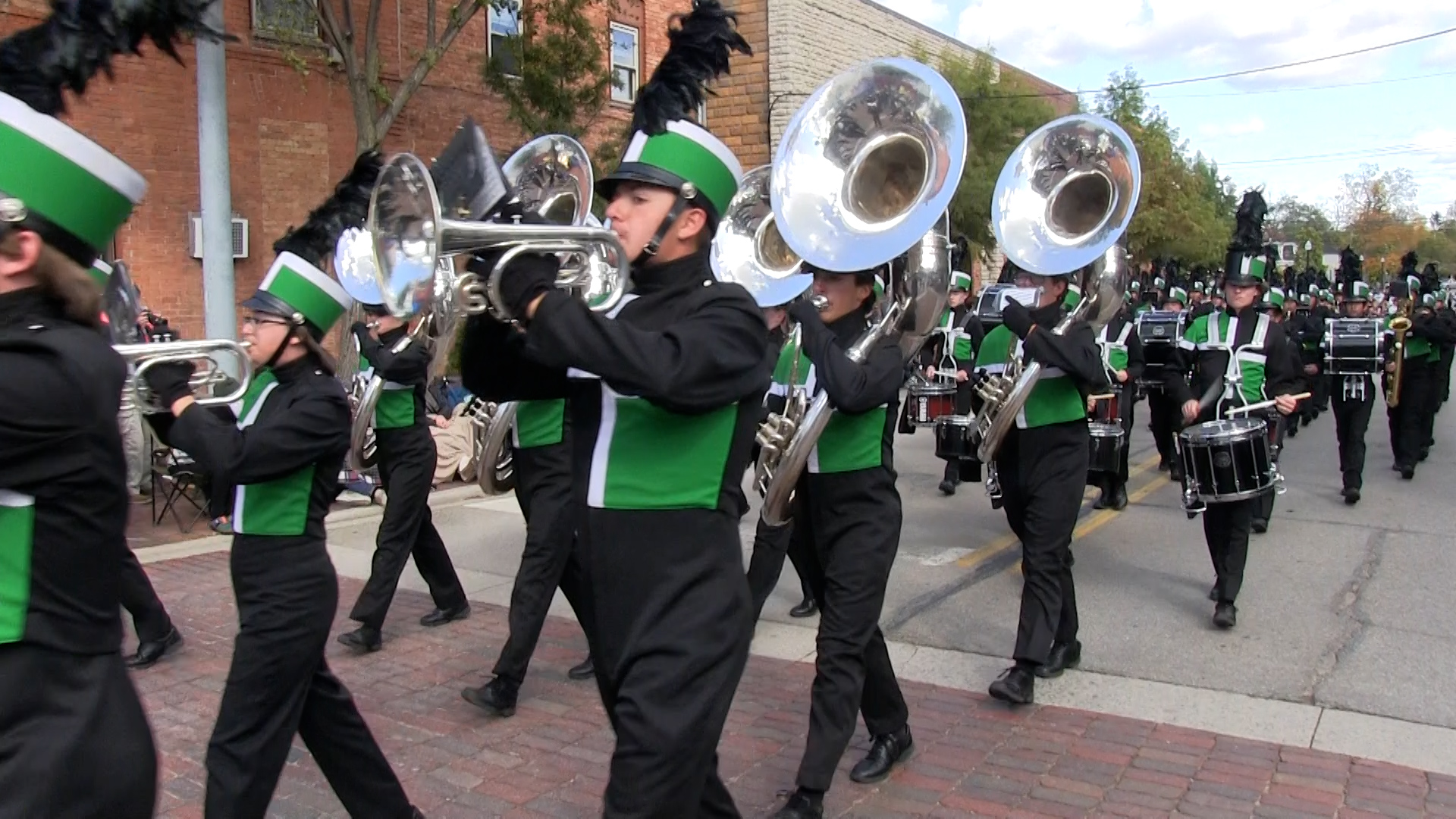 Thumbnail image for Lake Orion Homecoming Parade 2023