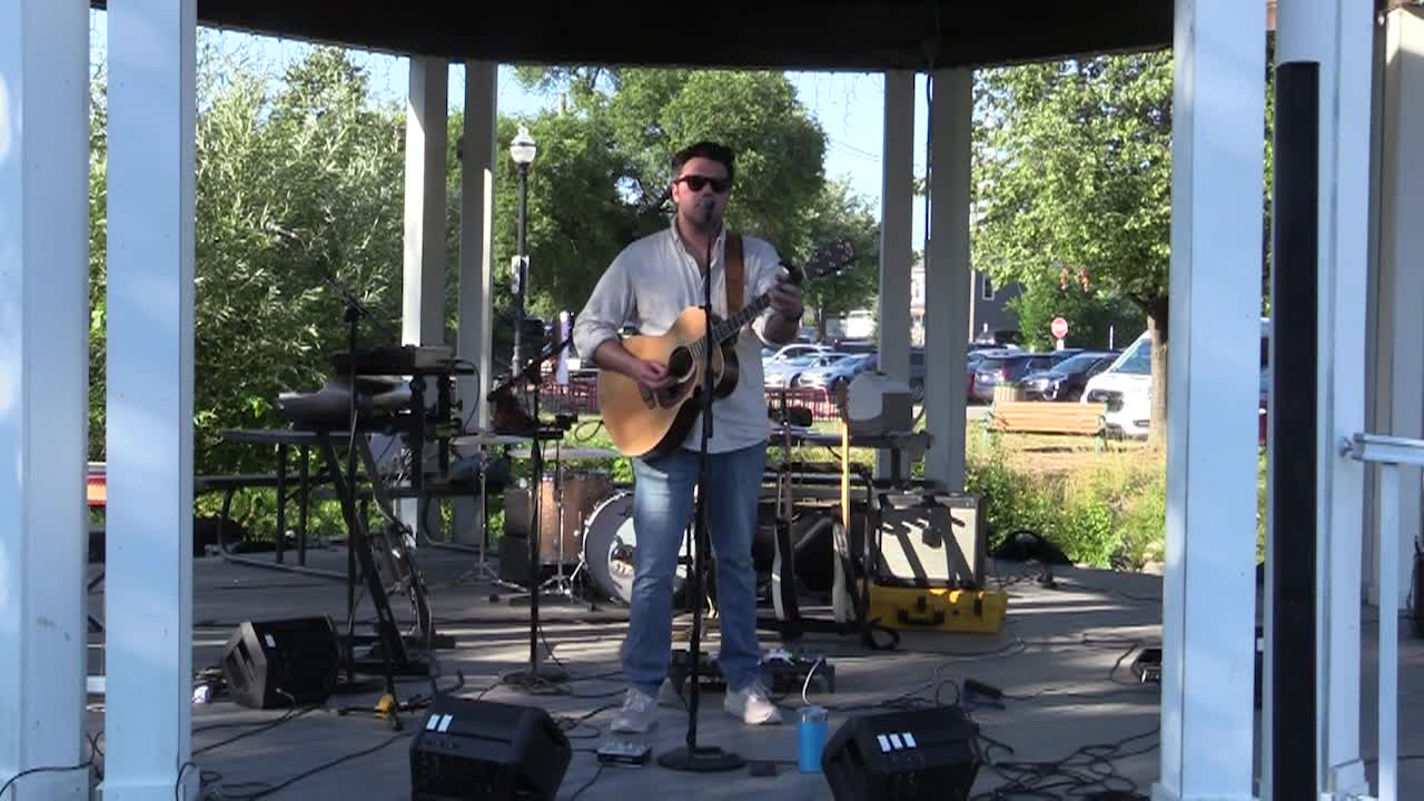 Thumbnail image for LO Live - Tae & The Neighborly 7-23-25
